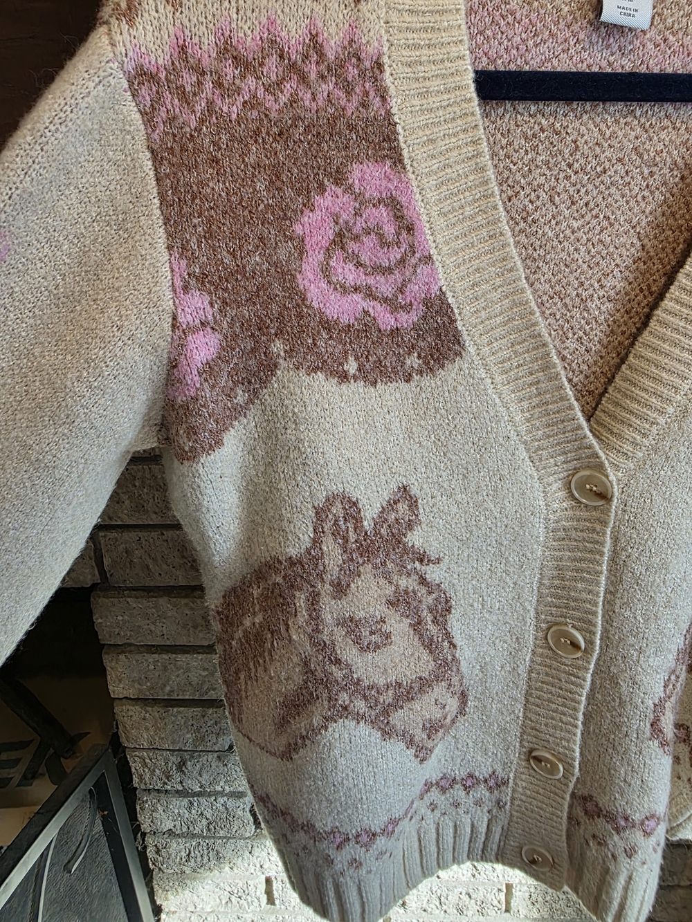 Haute Hippie Cream Cardigan with Pink & Brown Horse Intarsia - Picture 4 of 6